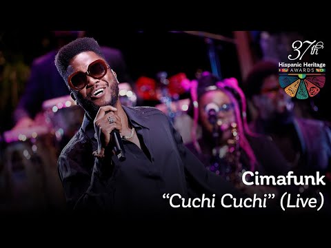 Cimafunk en directo en el Kennedy Center de Washington D.C., con Mar Sánchez en la gira
